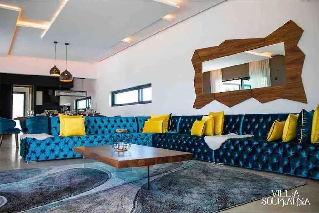Magnifique Villa Sur Front De Golf Amelkis Marakeş